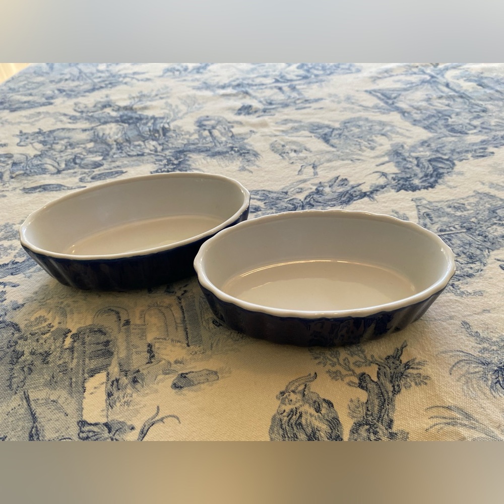 Elegant Blue and White Ceramic Bakeware Set
